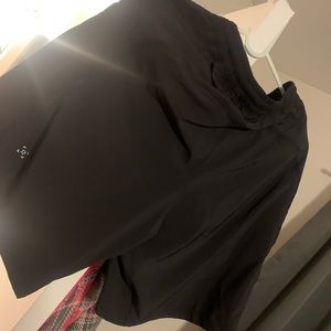 COPY - Lululemon pace break shorts